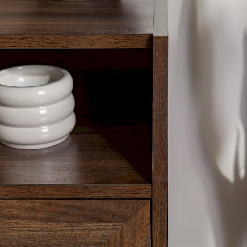 Comodino moderno a 2 cassetti con porte USB